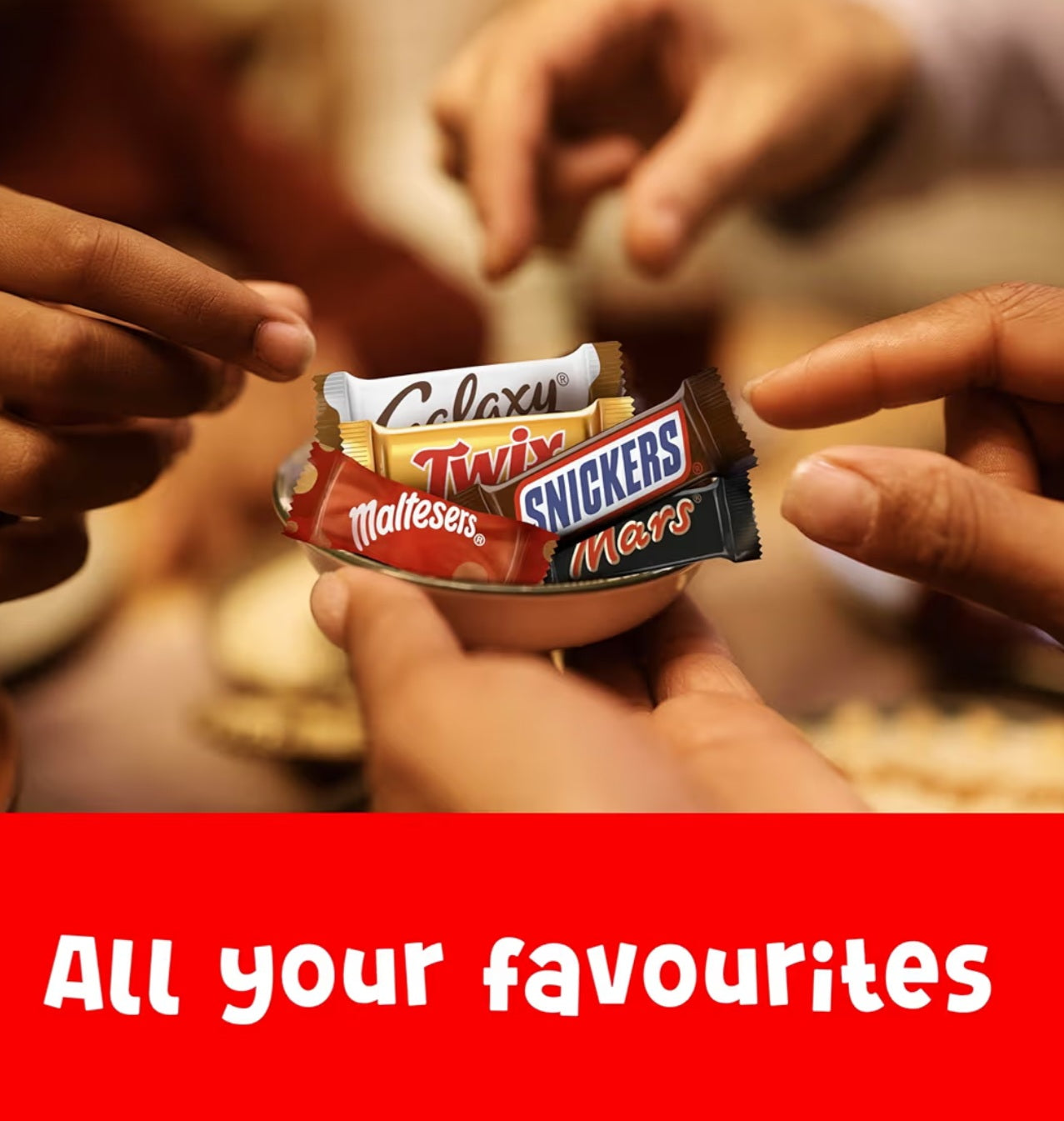 Celebrations Centrepiece Box Chocolate & Biscuit Bars 385g